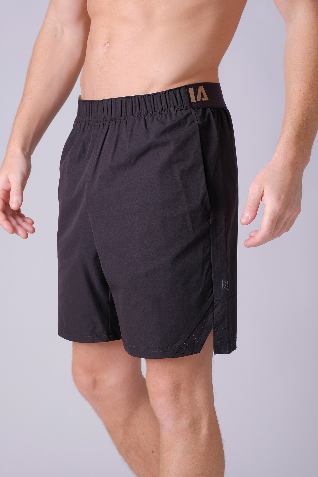 SPE0154 - Breathable Water Resistant Workout Shorts 7" - Black