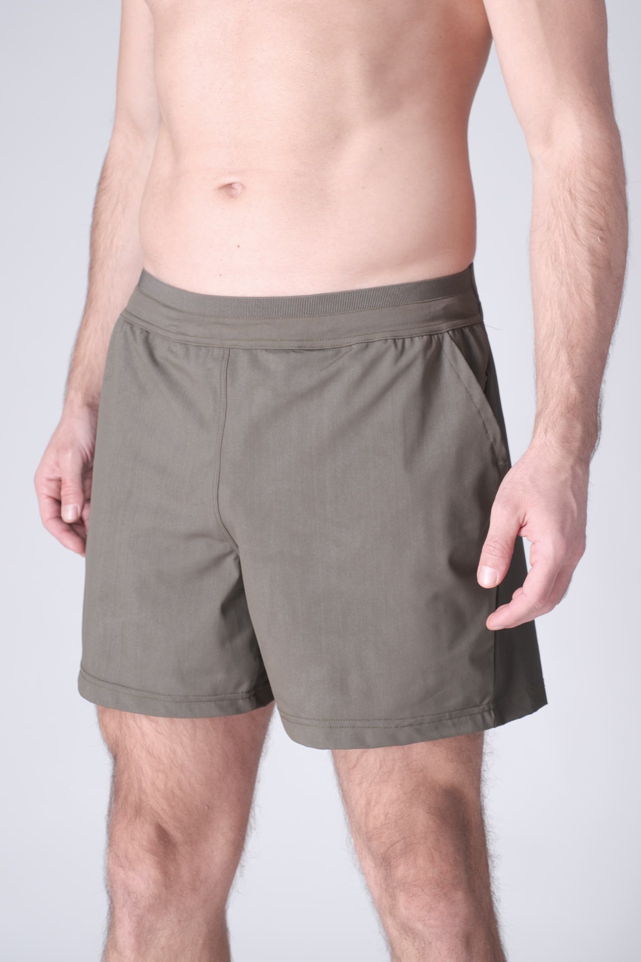 SPE0198 - Lightweight Stretch Nylon Linerless Workout Shorts 5" - Army